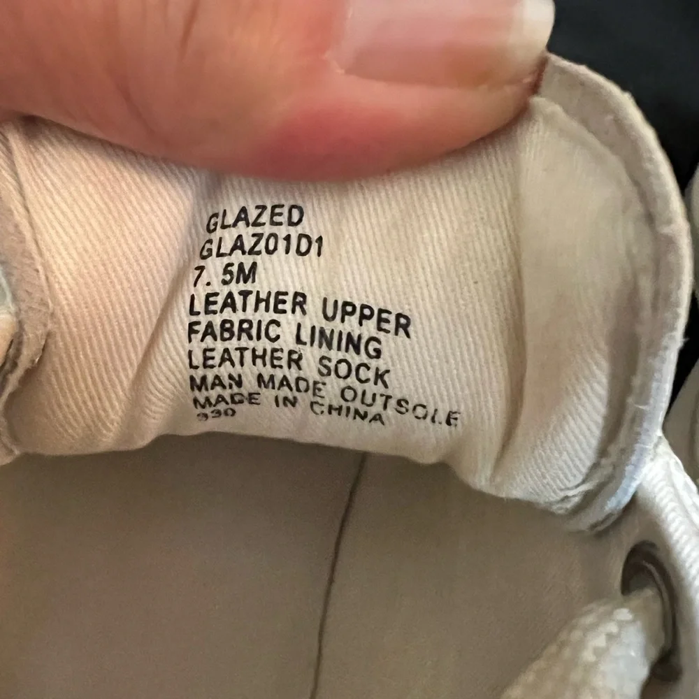 Steve Madden Sneakers - Picture 5 of 6